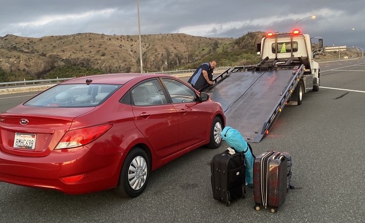 vehicle removal service