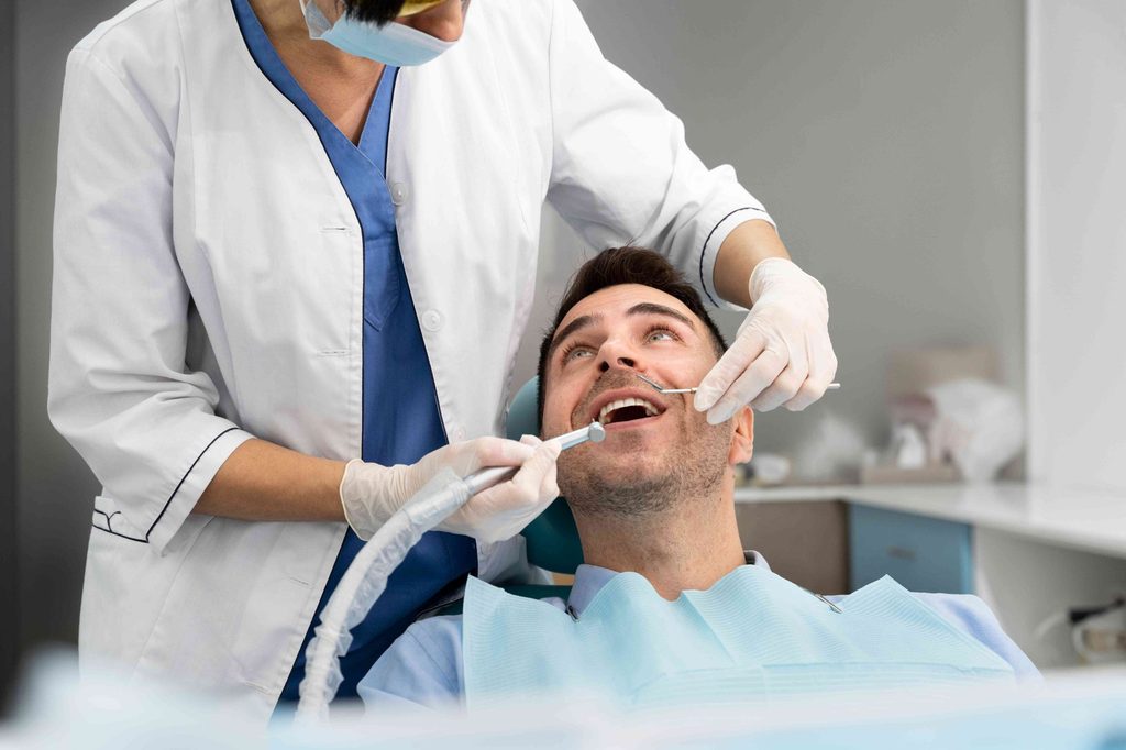 Broken tooth dentist near me